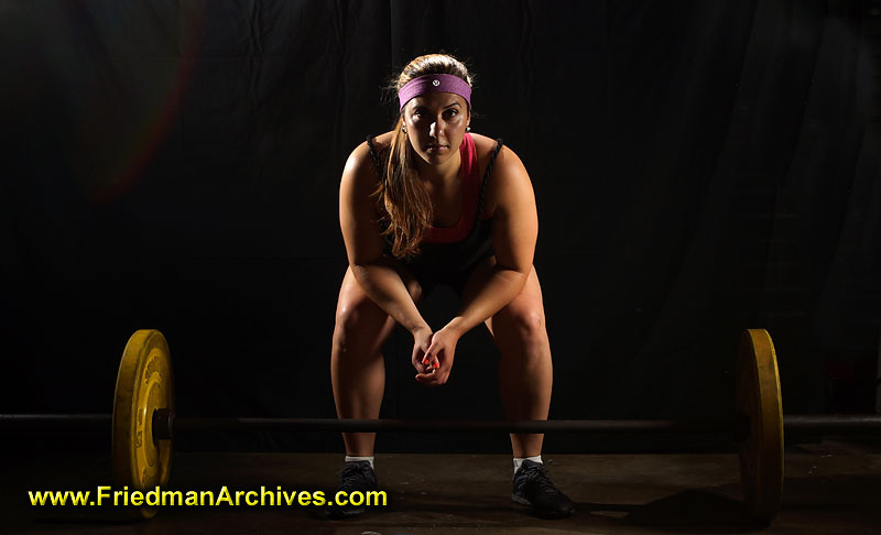 workout,athlete,sports,fitness,weightlifting,determination,lifestyle,pink,woman,wireless flash,dumbbells,yellow,